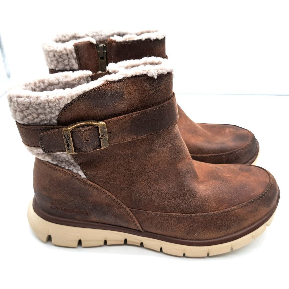 Skechers womens Synergy - Diva Lane Ankle Boot Size    -   6.5
